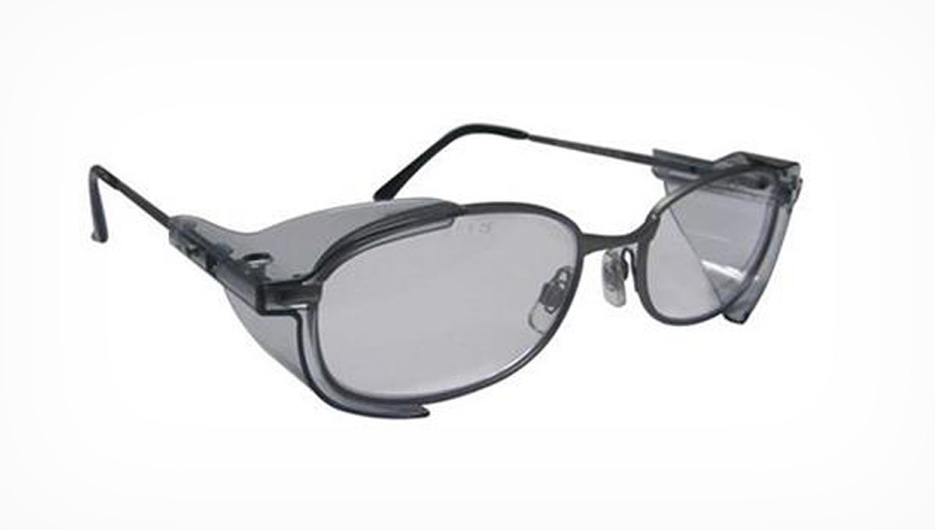 oculos-de-seguranca-graduado-univet-de-metal-superior-direita